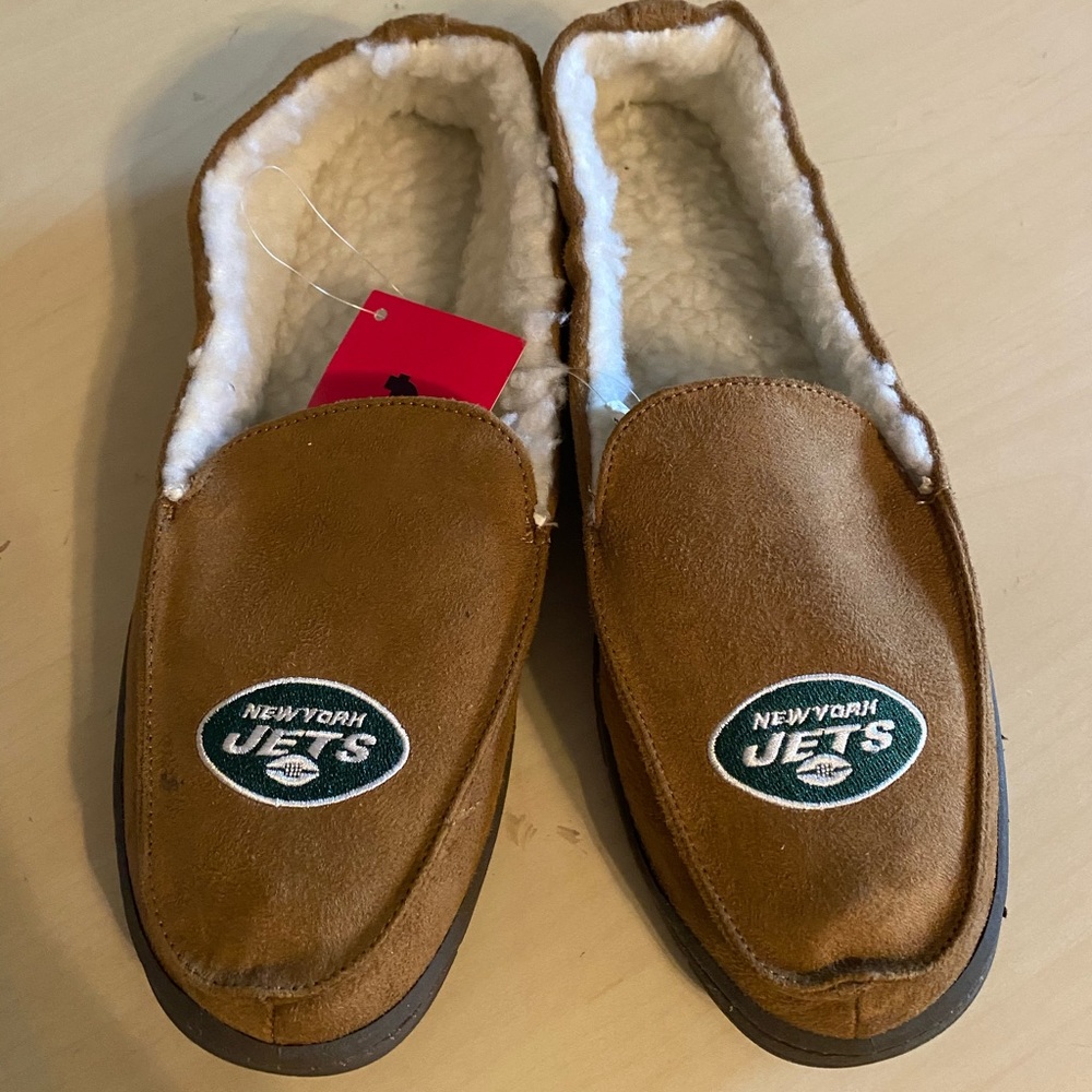 Men’s NY Jets slippers NWT